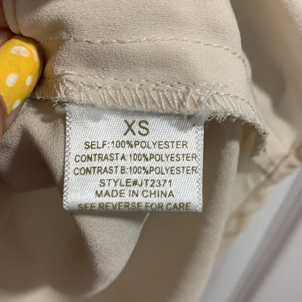 Cream and Black Jealous Tomato Top - Picture 9 of 14